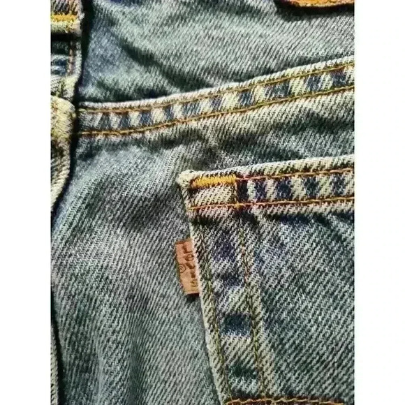 Vintage Levis 540 Jeans Mens 36W‎ x 32L  Medium Wash Blue Brown Tab Made In USA - Picture 10 of 10